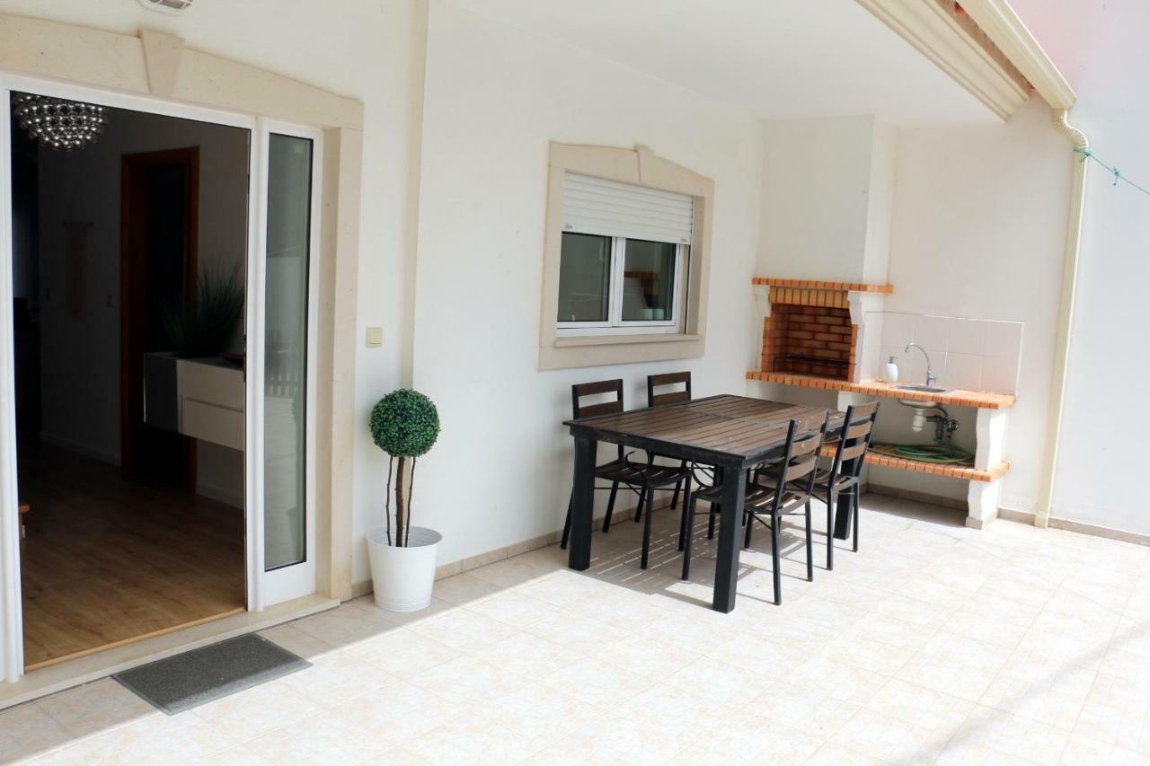 Alice'S House Villa นาซาเร ภายนอก รูปภาพ