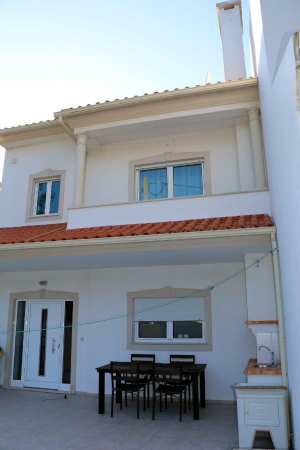 Alice'S House Villa นาซาเร ภายนอก รูปภาพ